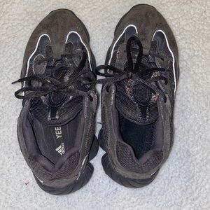 YEEZY 500